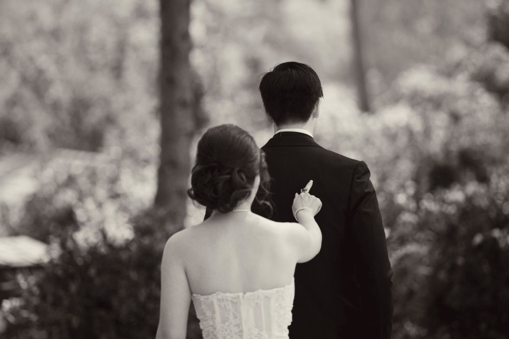 Should you have a first look before the wedding?bit.ly/1nPYAc1