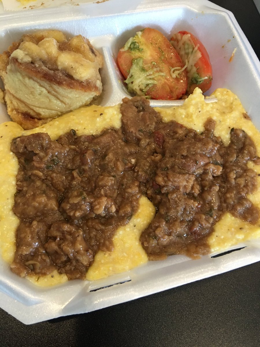 brbrunches's tweet photo. Veal grillades and grits at Bergeron's. #bergeronscitymarket #brunch  #batonrougebrunches #brbrunch #brbrunches https://t.co/fKPs0HGtx1