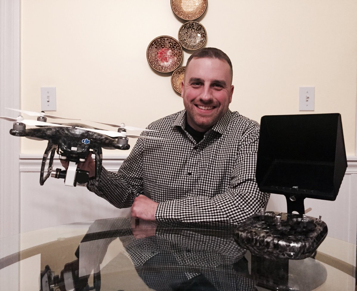 PinchMoments's tweet photo. @mommypoppinsbos Free lesson on drone flying by a Pinch Pro - today outside Cambridge Public Library 3:30pm-4:30pm https://t.co/cf9Zww0nU0