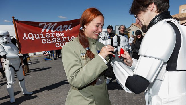 Hoy, en el desfile de Cuenca, hemos tenido un momento muy especial. 
enhorabuena TK21088 &amp; ID10288 :D
#501st