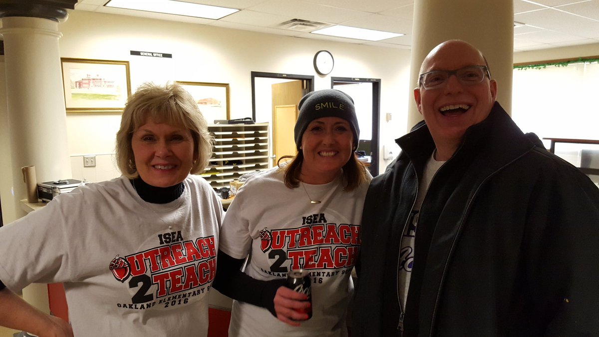 Hoosier47906's tweet image. #O2T2016  ISTA / ISEA Service Project Oakland Elem Lafayette