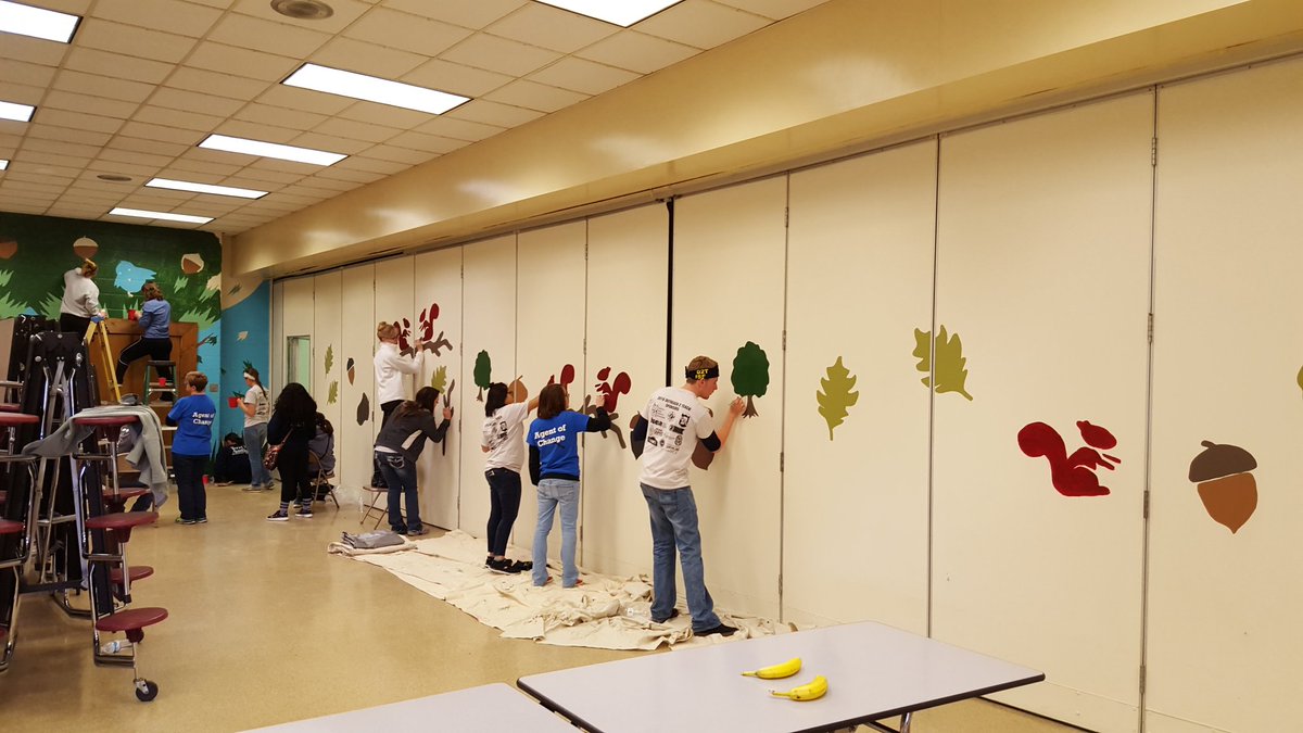 Hoosier47906's tweet image. #O2T2016  ISTA / ISEA Service Project Oakland Elem Lafayette