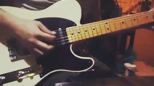 glaizaredux_fan's tweet photo. @glaizaredux INSTAVID UPDATE: Learn how to play #CountryTree with the master himself @jinpolverona 🤘🏻🦄 [http://ift.… https://t.co/Ultx59vWzM