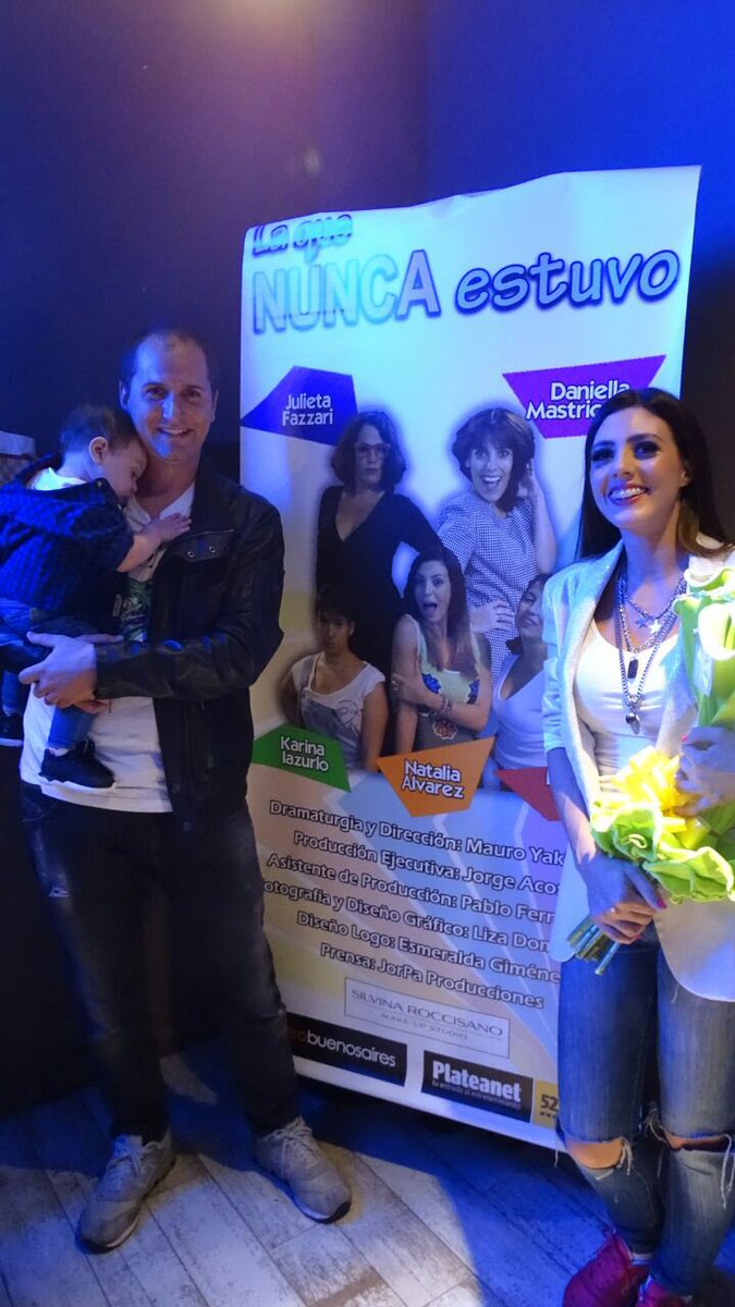nati_alva's tweet image. Hermosa función ayer! A SALA LLENA! Gracias a todos los que nos acompañaron y a mi familia maravillosa! Los amo!