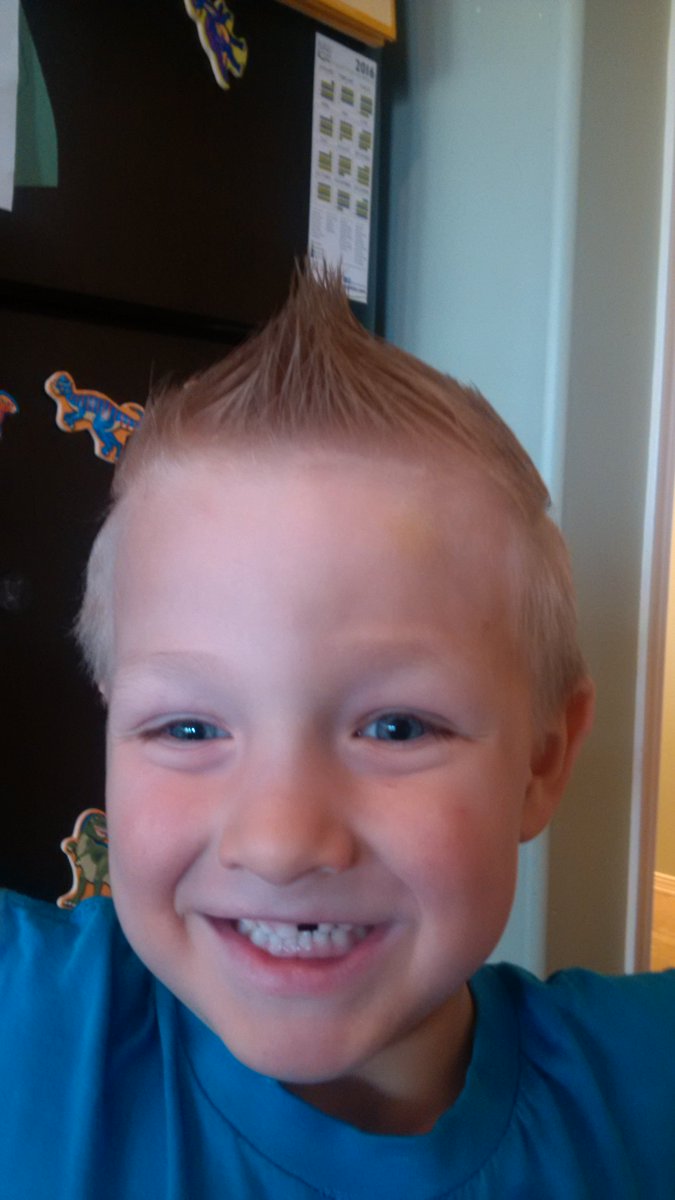 CraigRoss77's tweet photo. Gotta love when your 4 year old come to the table and says "I am as hungry as a Barbarian" #goodstuff #dadlaughs https://t.co/m00G3RRkEF