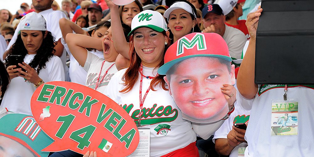 LittleLeague's tweet photo. 3 tips to help your Little Leaguer have an unforgettable experience: https://t.co/IE0mTW7ZXt https://t.co/QUEYHAsG2c