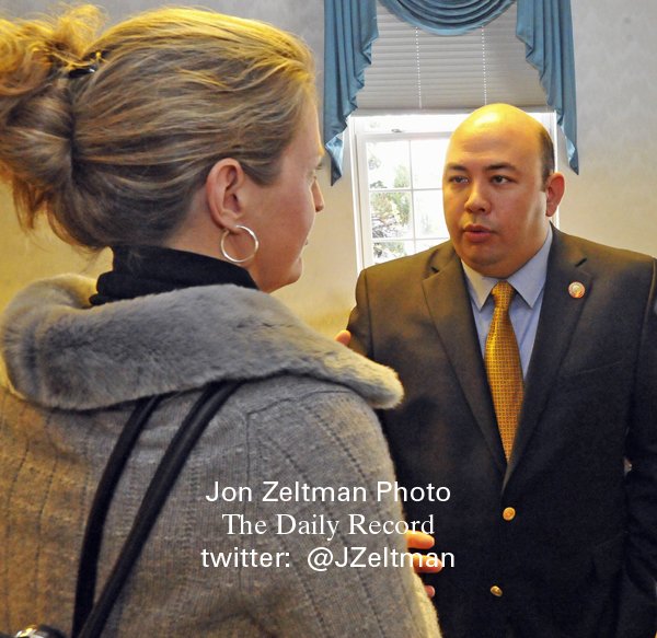 JZeltman's tweet photo. Ohio Speaker Cliff Rosenberger speaks with Kristina Roegner (R- Hudson) at GOP Dinner in Wooster. @TheDailyRecord https://t.co/Yr6edppTAE