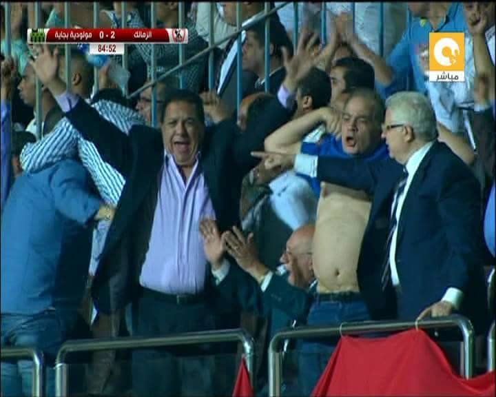 ahmedebra96's tweet photo. لما دحيح الدفعه 
يقعد جمبك في اللجنه 😂😂 https://t.co/Wf3jJONJFd