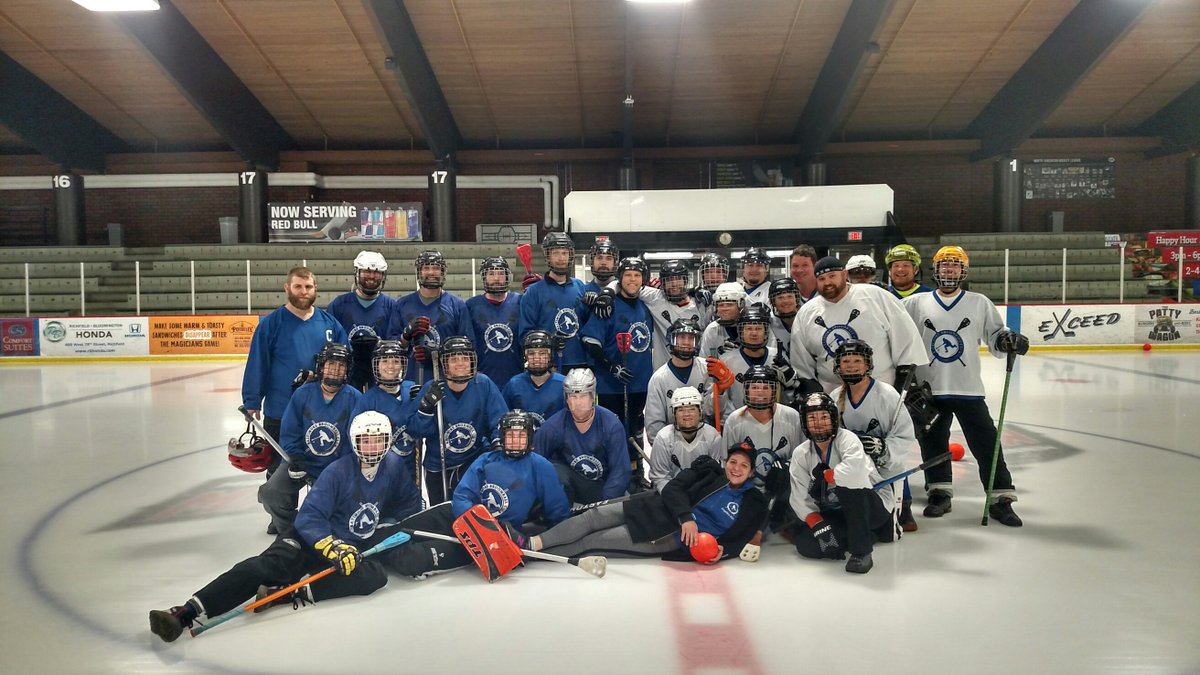 TopShelfBroom's tweet photo. Epic BBC Game on neutral ice.  Great team photo.  #BBCinco #makeicegreatagain #MNbyStorm #broomball https://t.co/cP4QtC0UdM