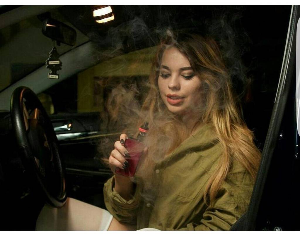 CannonballVapes's tweet photo. @priscillacrystalg #VapeAnywhere ๐จ๐ฅ๐
_ #TeamVML #VapemodelsLiquid #Vapemodels #FlawlessVapers #vmlEyeCandy #vmlJusโฆ https://t.co/gg5gElBJ1W