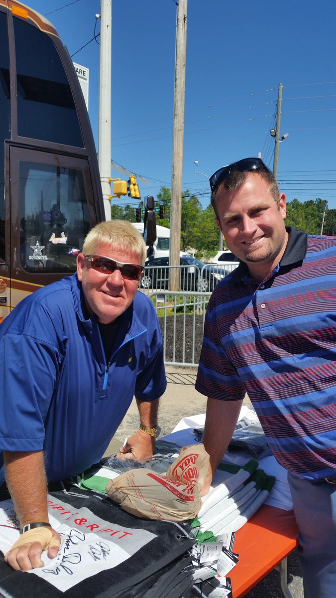 Thanks <a href="/PGA_JohnDaly/">John Daly</a>. Made my day! #IOnlyKnowOneWay