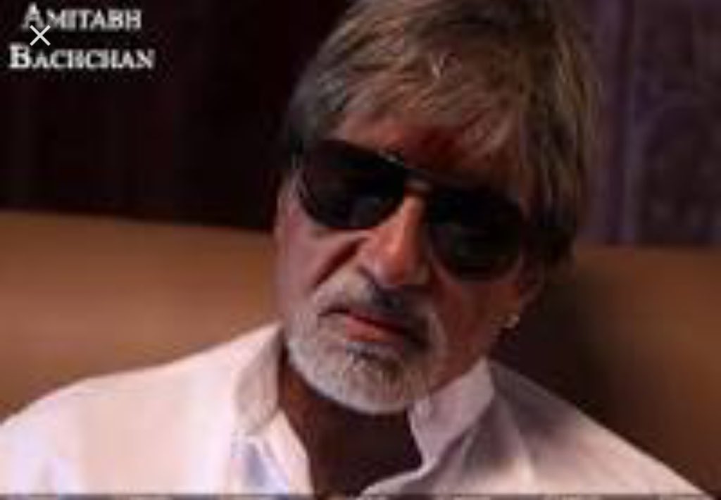 Rashafouad14's tweet photo. @SrBachchan @Thekkapoor   Wish you good health and long life. 🙏love you amitji https://t.co/krQIcJUrim