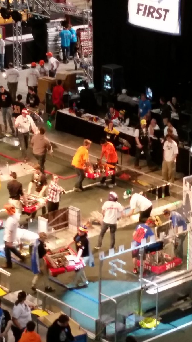 Setting up for semi finals! #northstarregional #FRC #omgrobots #stronghold
