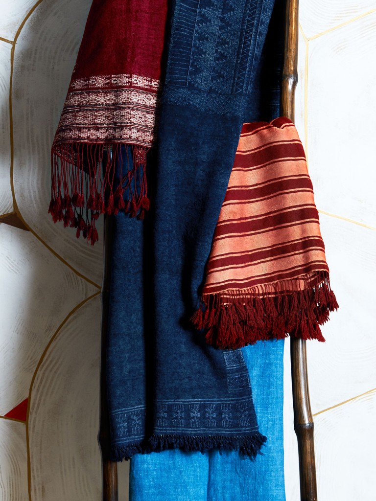 Dr Sass Brown (@clothingethics) on Twitter photo Beautiful vintage Tunisian textiles courtesy of <a href="/DARAartisans/">Dara Artisans</a> ecofashiontalk.com/2016/04/vintag… Beautiful vintage Tunisian textiles courtesy of <a href="/DARAartisans/">Dara Artisans</a> ecofashiontalk.com/2016/04/vintag…