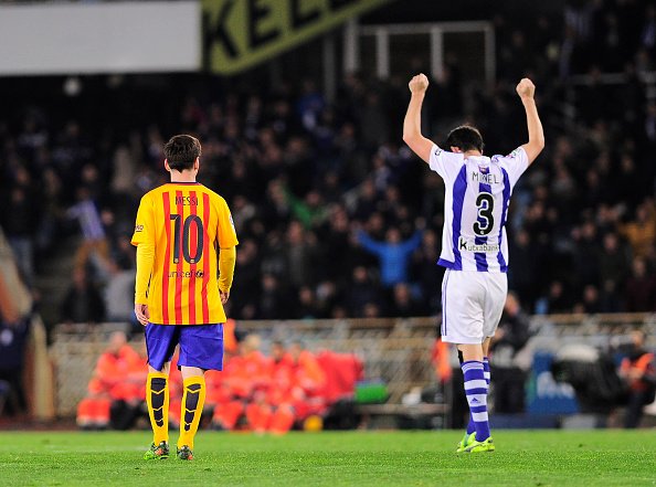 BBCSport's tweet photo. Barcelona's lead at the top of La Liga is reduced after a shock loss to Real Sociedad.

https://t.co/4D7R1UiqyT https://t.co/HNtBjurhRy