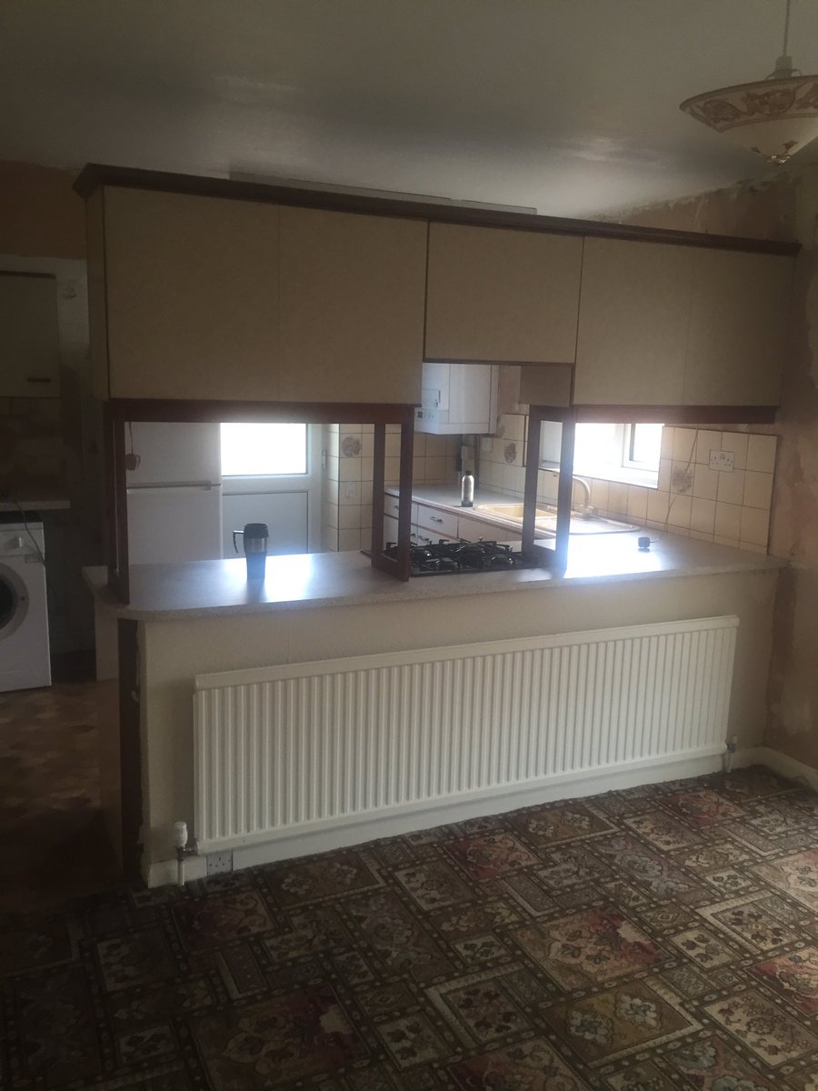 Another great transformation!! Full kitchen renovation in Mirfield. <a href="/WrenKitchens/">Wren Kitchens & Bedrooms</a> handleless white #teamwork