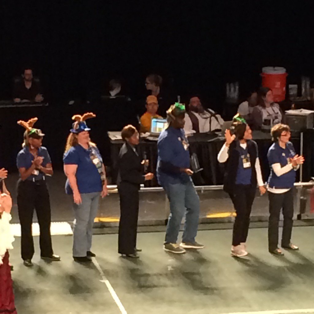 frc1086's tweet photo. This tall judge in the middle has ALL the gouda moves! #frcchcmp @FIRSTChesapeake @VirginiaFIRST #StarPower https://t.co/0jS1Doahck