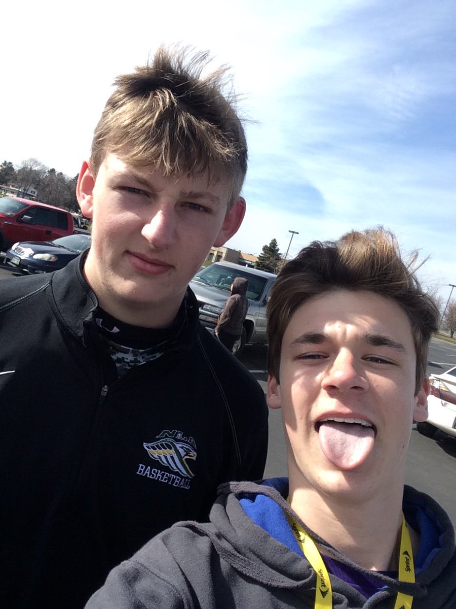 TripleThreatNLA's tweet photo. Zach Thor killed at 4:18 revive 8:19 1-0 @JCMMNLANERF https://t.co/mGEFPHfx52