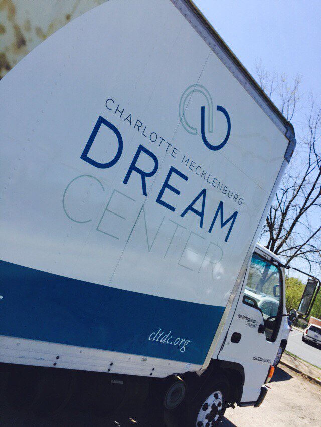 SOverbay's tweet image. Today was such a good day! @ElevationUptown served #loveweekend lunch. It's exciting to partner with @cmdreamcenter