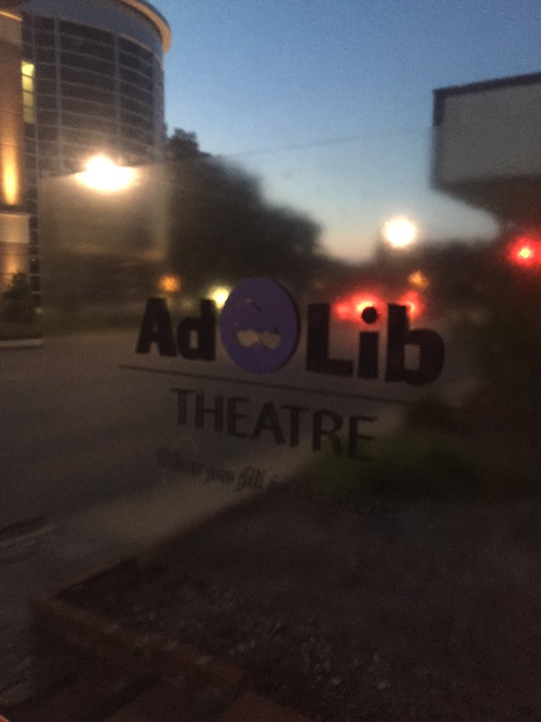 kanyeimprov's tweet photo. Show tonight @adlibtheatreco https://t.co/Tm204qy8p3