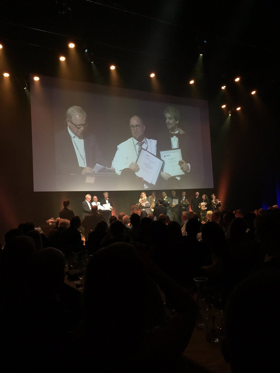 Ekstremt fortjent Skup-pris til <a href="/dagbladet/">Dagbladet</a>! Flinke folk! #skupprisen #skup2016