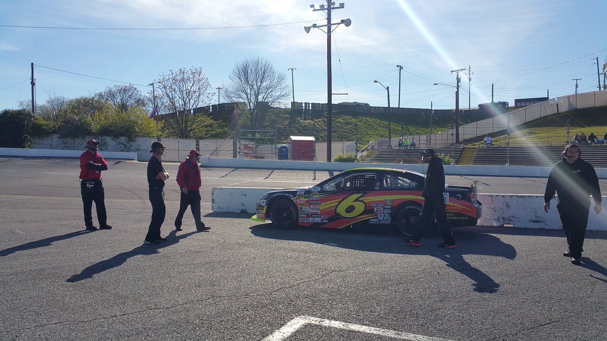 Josh6williams's tweet photo. Qualifying laps under way @FGSpeedway Music City 200! #JWM #JWM2016 #ARCA https://t.co/aVhFdp95WM