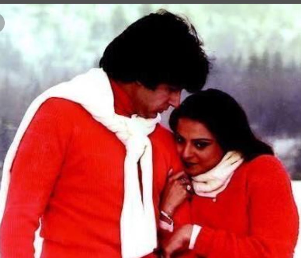 Rashafouad14's tweet photo. @SrBachchan  misssssssss. ......youuuuuuuuuuuu❤️ https://t.co/WmWoXzp0Ac