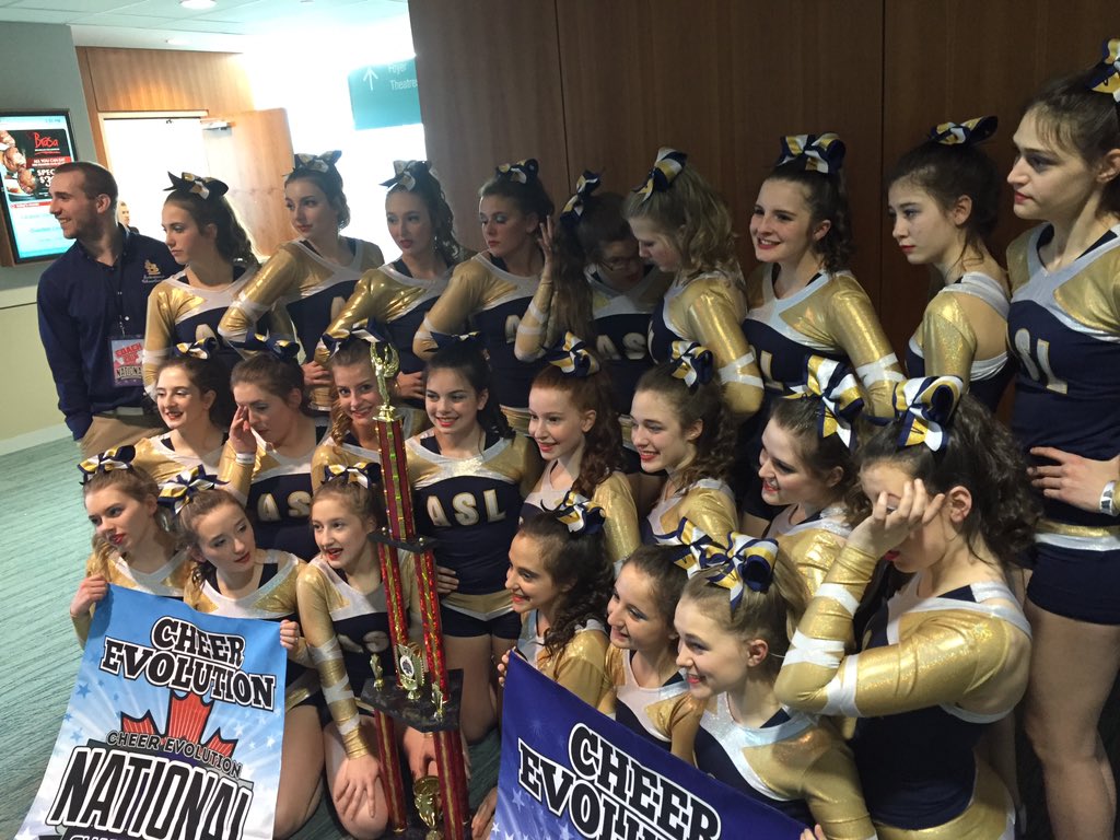 CheerArsenal's tweet photo. 4/4 Nationals champ ❤️#cheerevo #canadiancheer https://t.co/xPrFDdkaWJ