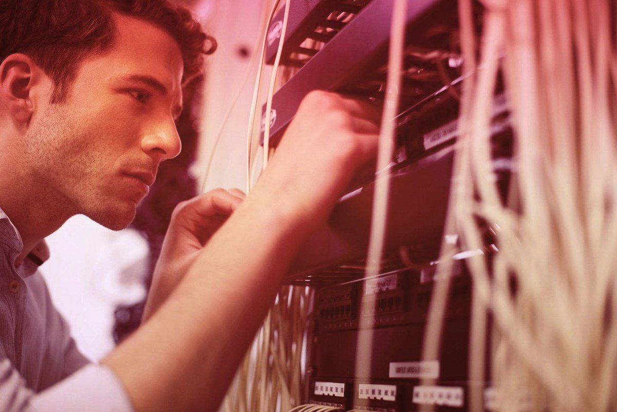 TheVoipReport's tweet photo. 5 Reasons to Choose On-Premise Over Hosted #VoIP https://t.co/0oqqauoqkr #TheVoipReport https://t.co/f9FplyfdX9