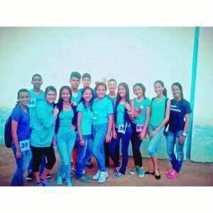 Michelgarcia710's tweet photo. los mejores momentos son los que compartes con tus amigos #PromoLVI https://t.co/q6fwHNYXIg