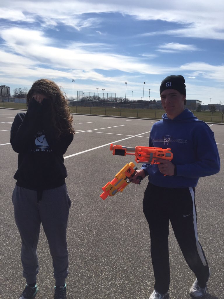 SlayersDragon1's tweet photo. Henry killed Hannah t captain kill + 2 points @JCMMNLANERF https://t.co/gbMOAPOLM5