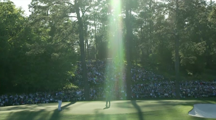 GolfonCBS's tweet photo. It's just another picture perfect day at Augusta. https://t.co/FrozkcQBVL