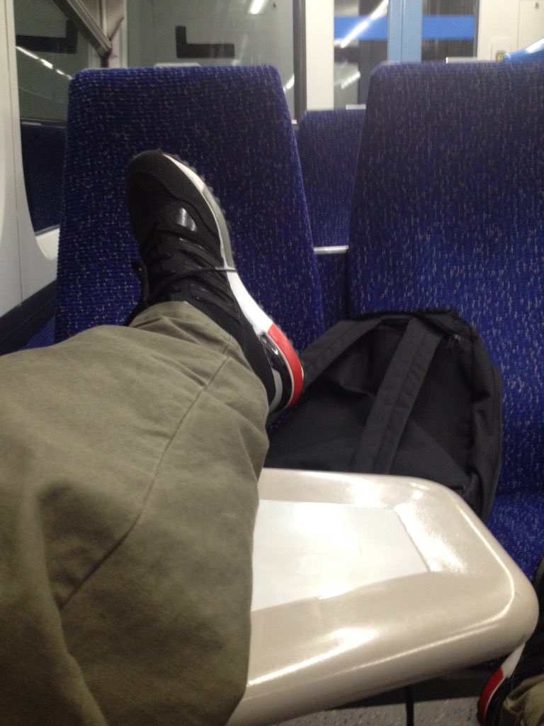 OfficialFingerz's tweet photo. Out and about #JMac @officialJmac https://t.co/Jj16NVtNOe