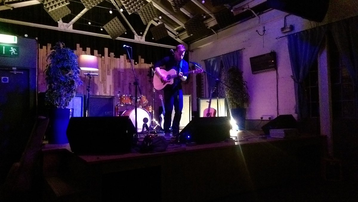 DTTWalls's tweet photo. @eagleempireuk 'Octavian' EP launch @muthersstudio right now! Just increadible 😃 apparently it's on iTunes https://t.co/Gm68P4iPIy