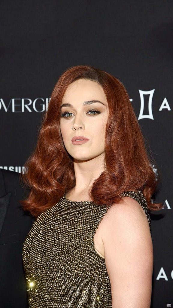 TheBlockChat's tweet photo. RT for Lady Gaga

Like for Katy Perry https://t.co/jfGsTNcIJe