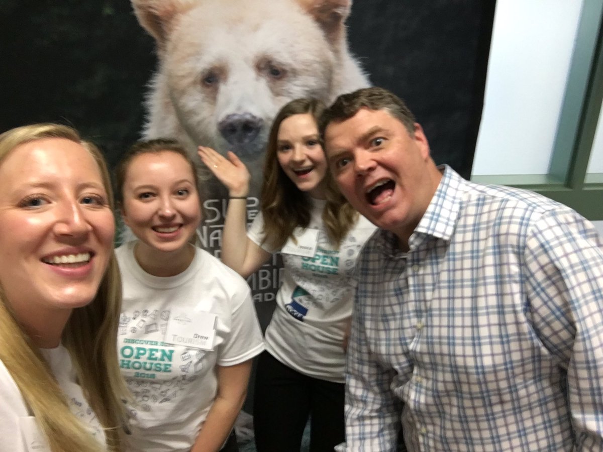 DrewMoffatt's tweet photo. Had a blast hosting the Tourism Booth!Thanks to @jessicastafford @EEBibby @Tikkanen @HelloBC for the help #bcitworks https://t.co/o1ERGCNtXH