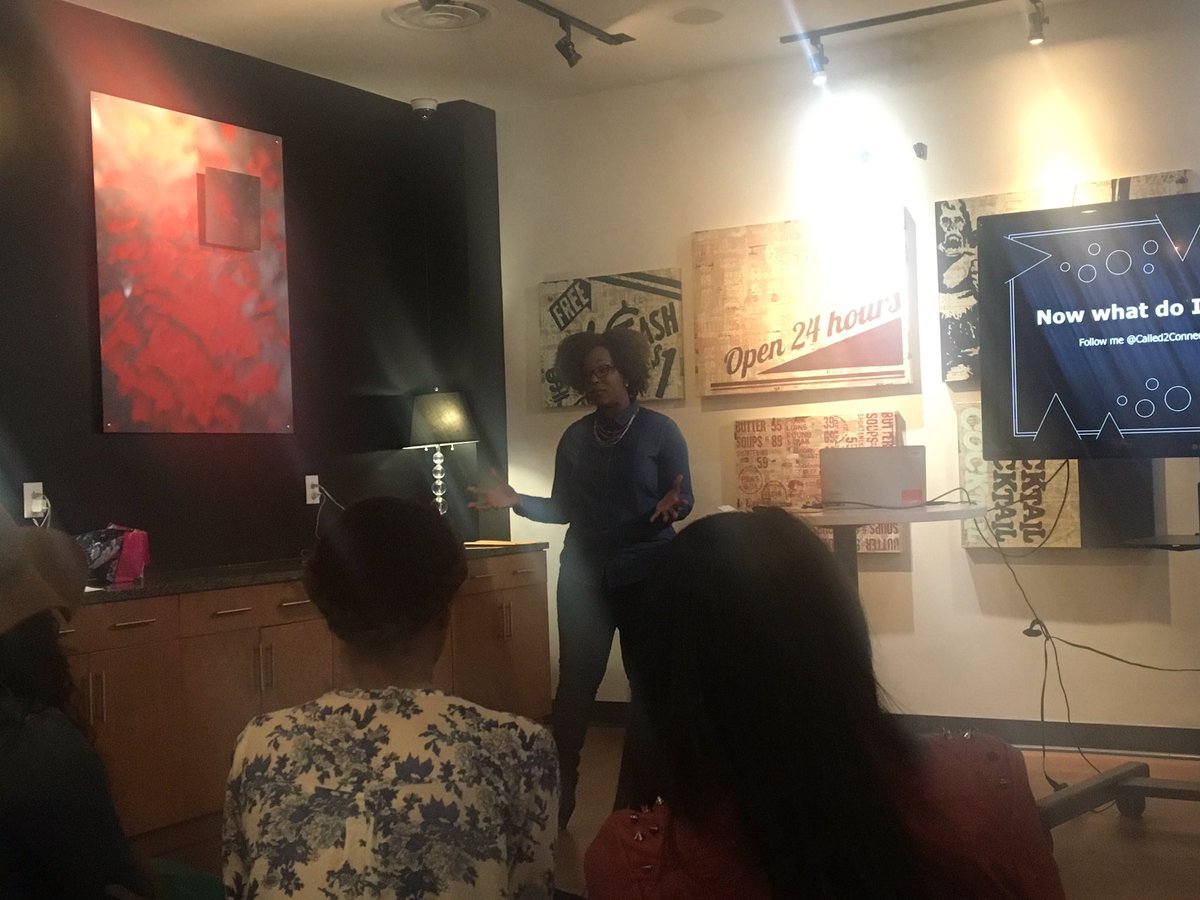 JustJacinda's tweet photo. @Called2Connect has a fantastic presentation. Supporting @sheistyler #girlswritein #inspiherconf https://t.co/qo5sqJZMuN