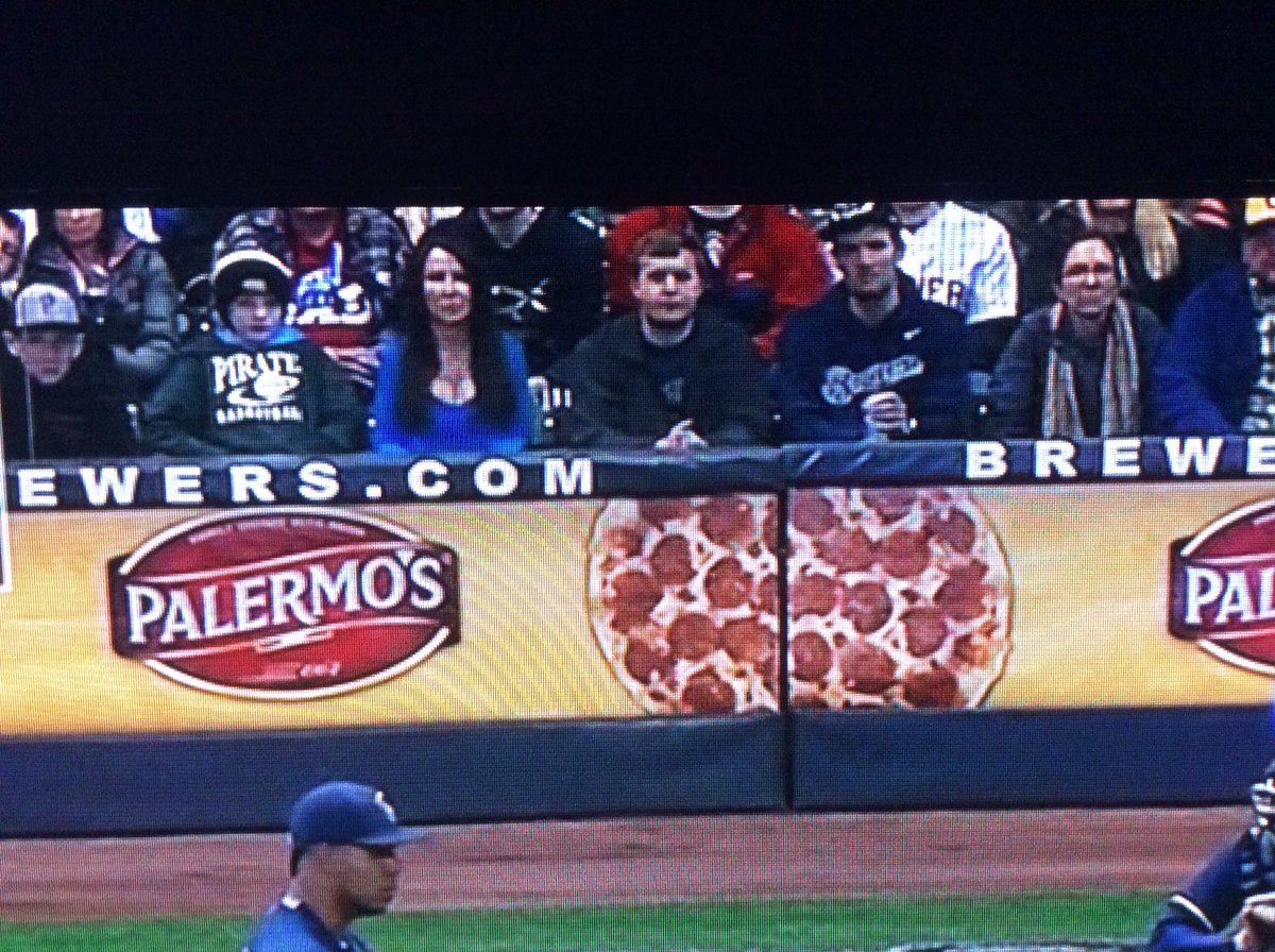 FauxDrew44's tweet photo. Woman in blue behind the plate at the Brewers- Astros game has a nice rack https://t.co/d93t9cNWn4