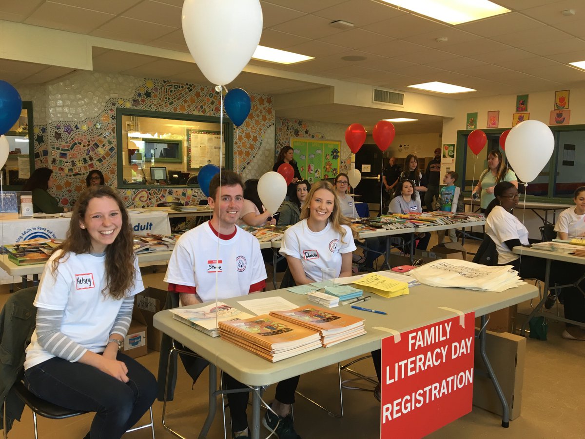 BelmontUniv's tweet image. Thanks to all the volunteers who helped out with Family Literacy Day this afternoon!