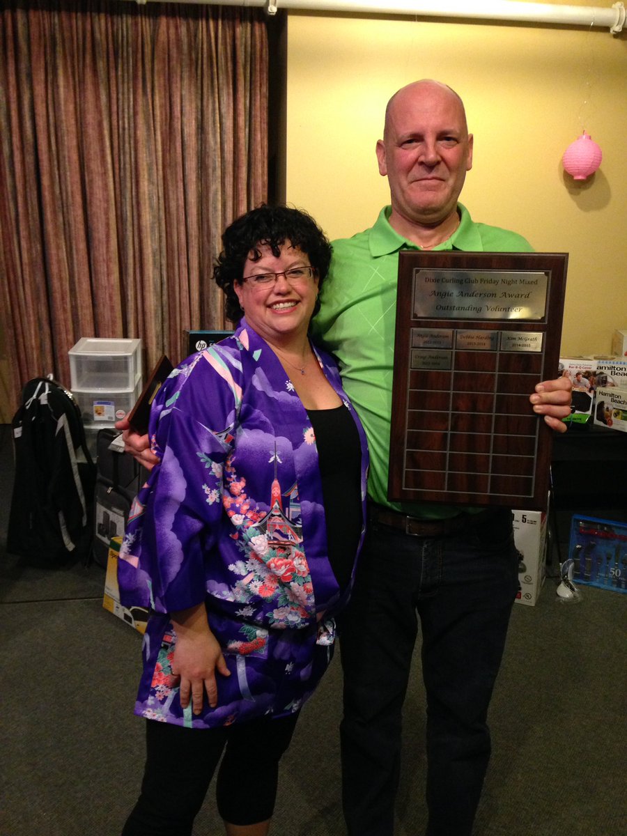 DixieCurling's tweet photo. Congratulations to Craig Anderson! Winner of the Angie Anderson award! Well deserved!!! #dixierepresent! https://t.co/WeWYVGXKa4
