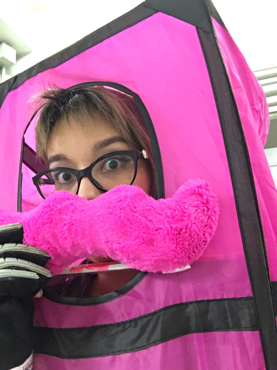 Bella_Zuppa's tweet photo. OMG thank you for the #cuddlestache @lyft! https://t.co/uO3CI9BvGf