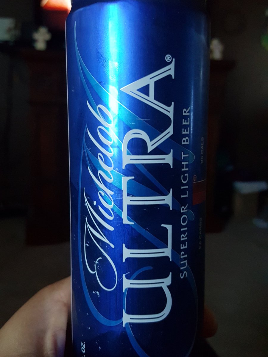 krissnider1's tweet photo. Was gonna make a smoothie...but im bored... 😕therefore i shall enjoy a frostieeeeee!!! #shouldbefishing https://t.co/v2yaHD3hkg
