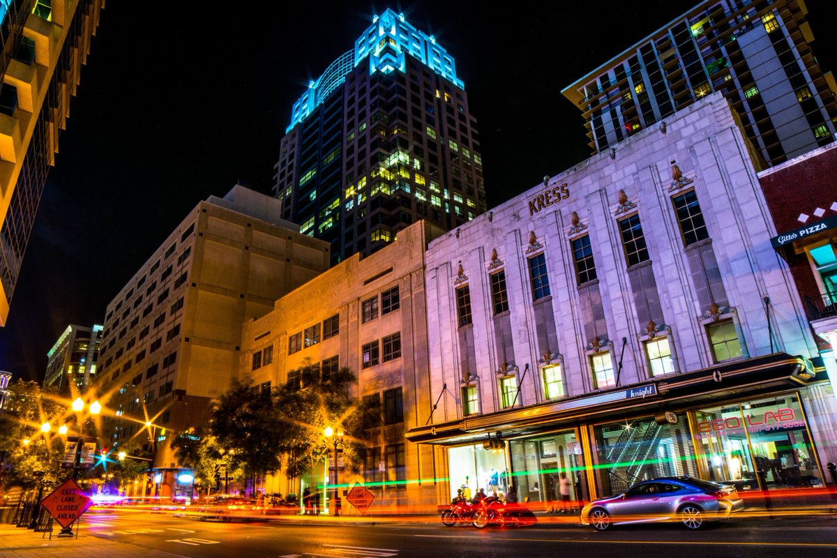 DWNTWN_ORLANDO's tweet photo. Orange Avenue in motion #DowntownOrlando #DTOnighlife
Photo credit: Matt Good https://t.co/JIaBGYTtCB