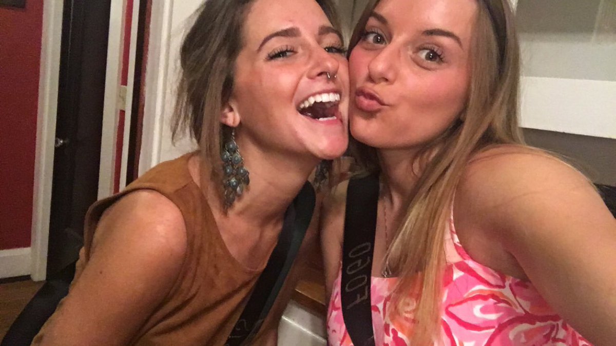 kayleebrianna04's tweet photo. HAPPY BIRTHDAY TO MY ANGELIC ANGEL #twitterlessAngel https://t.co/HnnVrRUGzd
