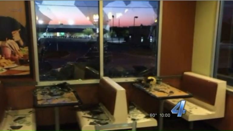 fox13's tweet photo. Prank callers in several states convince Burger King workers to bust out windows https://t.co/PIF1SjVCCY https://t.co/pWT26Vzcmp