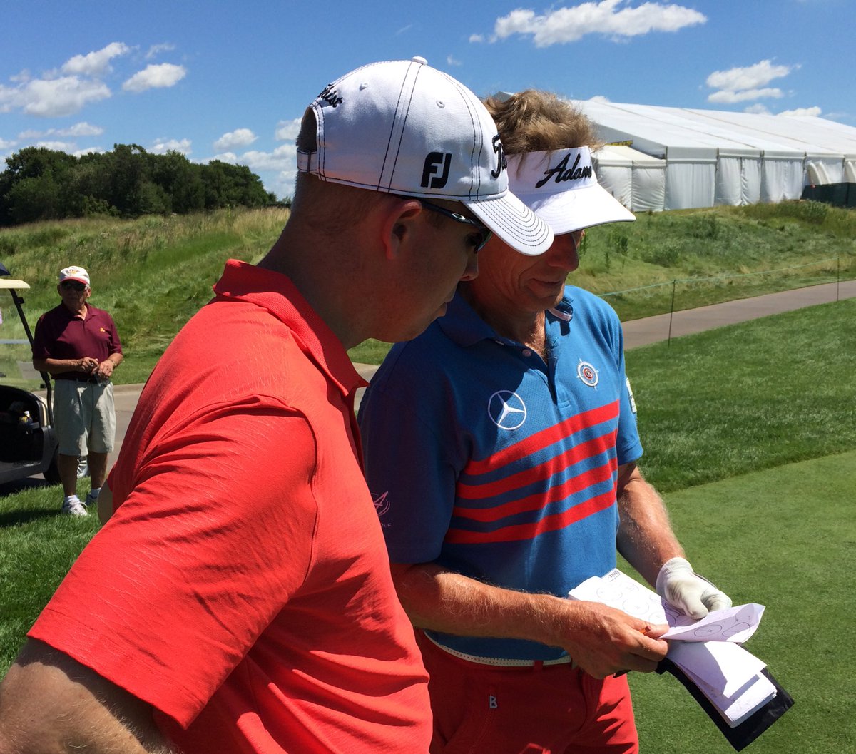 Probably taking cues from our discussions last summer.  Should be a great finish tomorrow! #Langer #Masters2016