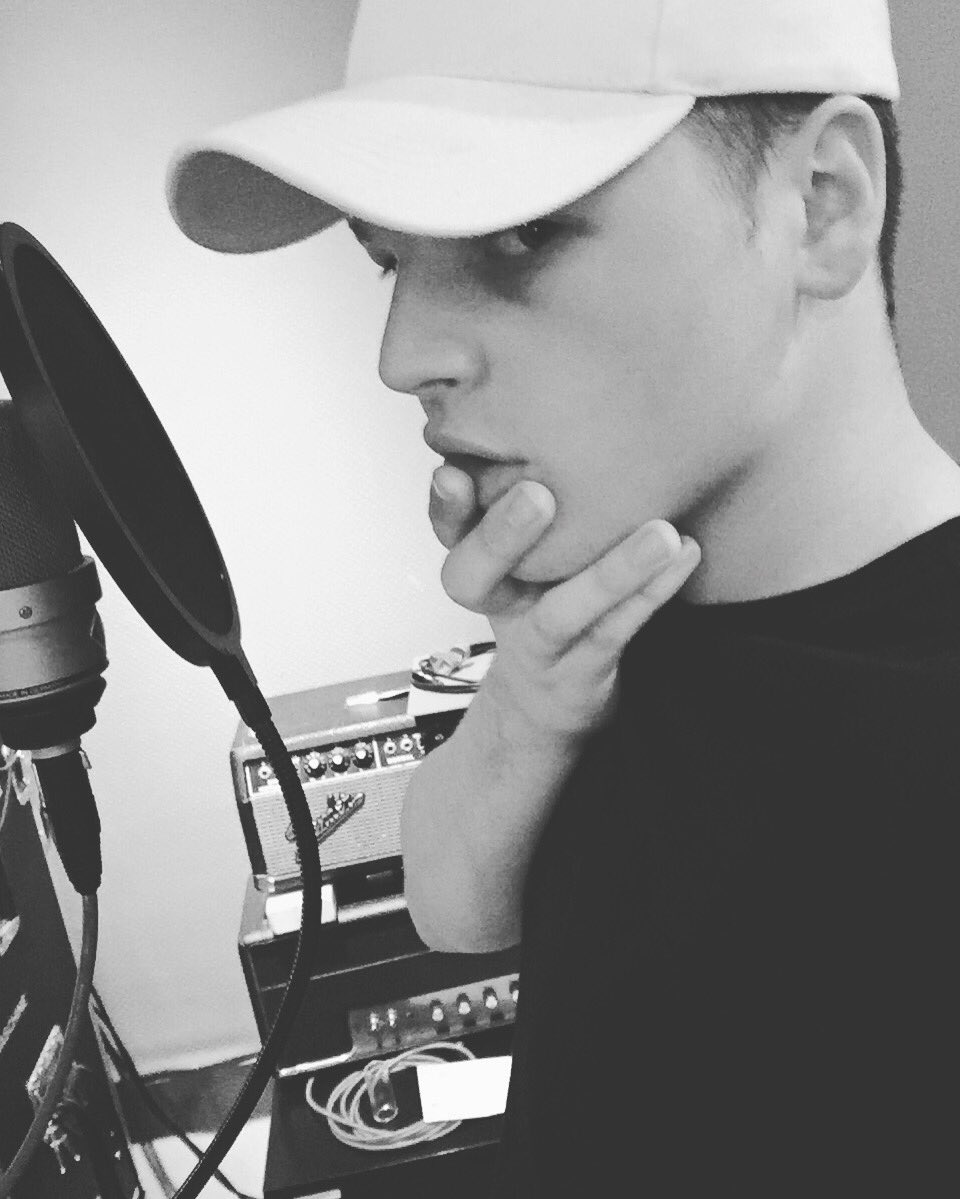 Cole Armour tweet media