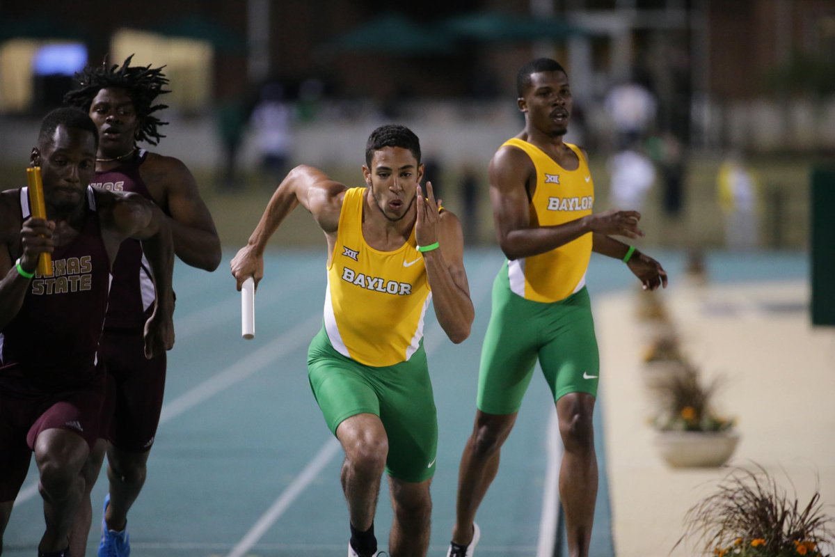 BaylorTrack's tweet photo. EVENT CHAMPIONS: Moore, Musgrove, Dickson and London are #BaylorInv16 4x4 champs in 3:07.95. https://t.co/DDiZ8gopbn