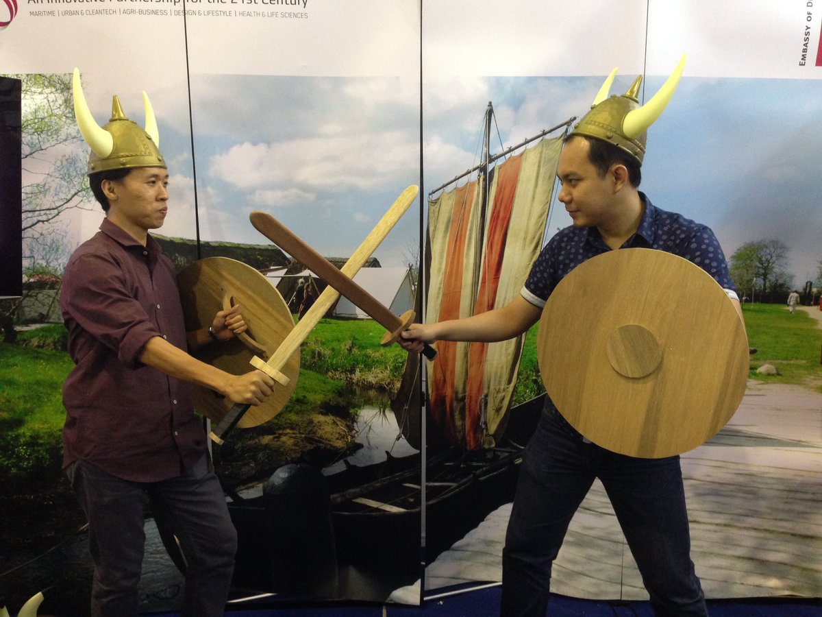 agito229's tweet photo. The Battle of Vikings #VisitTheVikings #VisitDenmark https://t.co/4pXCEcopEG