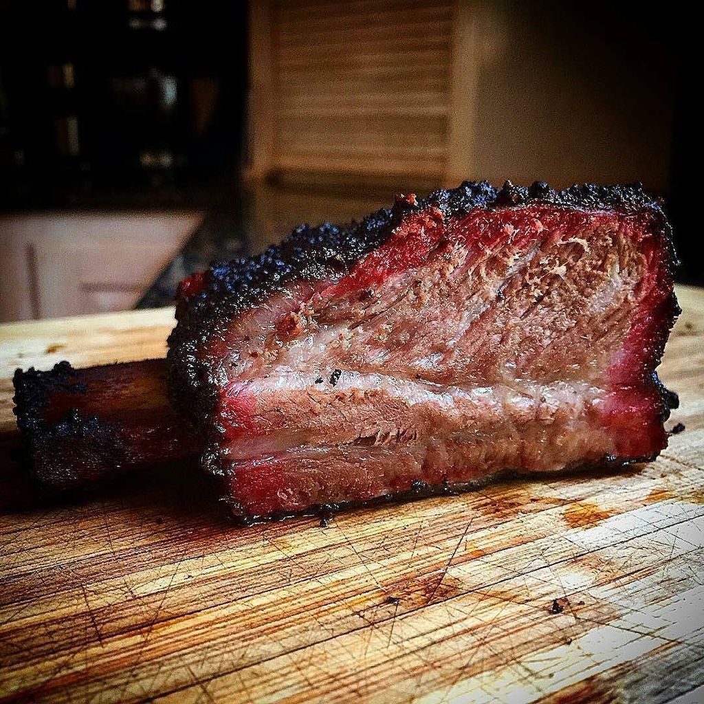 grill_lovers's tweet photo. Have you seen such a beautiful ribs as this one? 💯✔ 📷: from Certified Grill Lover  @steelandsmoke -  Ribs on my min… https://t.co/EhDIfnUtyJ
